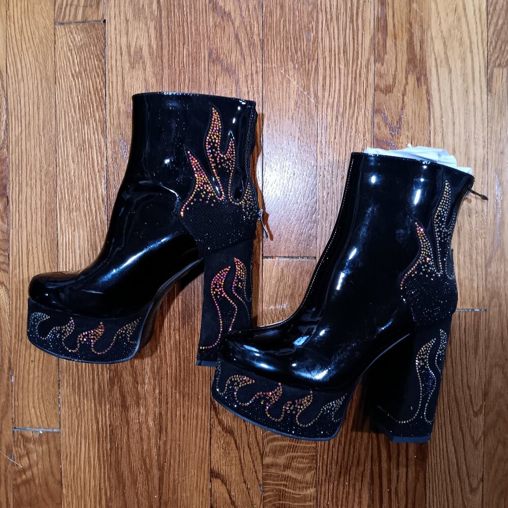 FIRE azelea wang heels